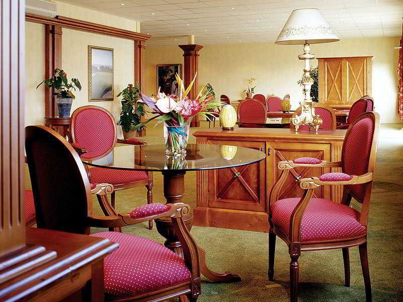 Marriott's Village D'ile-de-france Hotel 4*