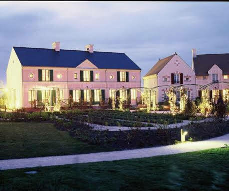 Marriott's Village D'ile-de-france Hotel
