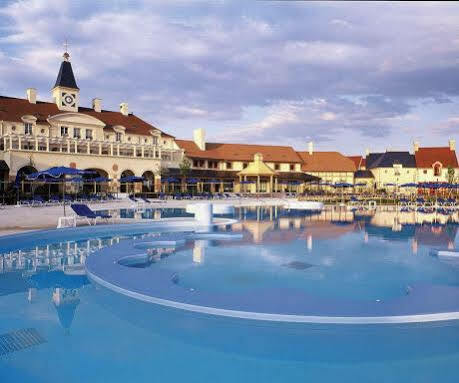 Hotel Marriott's Village D'ile-de-france 4*